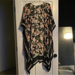 AE Floral Kimono